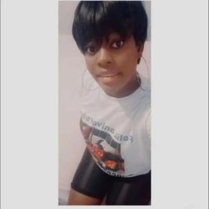 Meet your Posher, Vicky